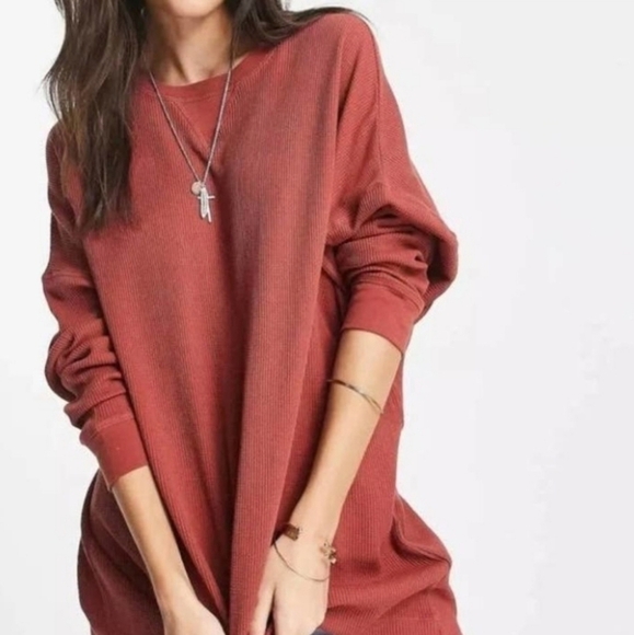 FREE PEOPLE Oversized Slouchy Boho Waffle Knit Thermal Top - Picture 1 of 7